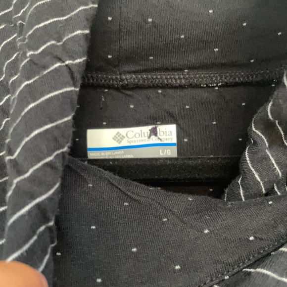 COLUMBIA SPORTSWEAR Women’s Long Sleeved Shirt - Picture 5 of 9